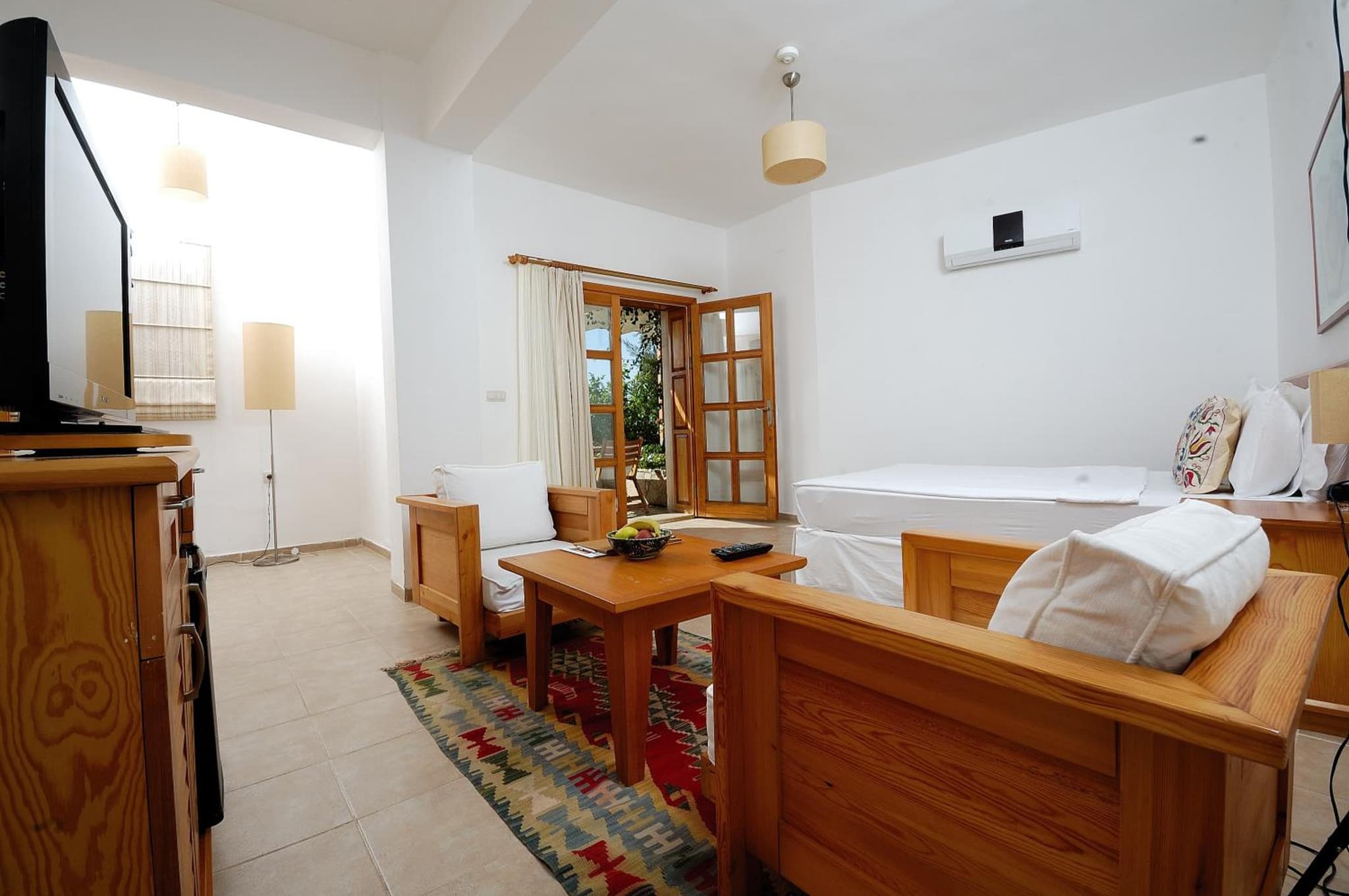 Lycia Hotel photo 2