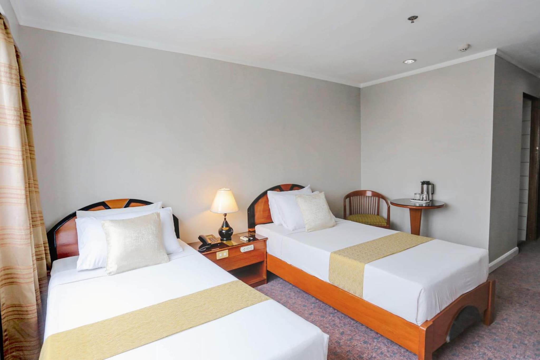 Holiday Plaza Hotel - Cebu photo 6