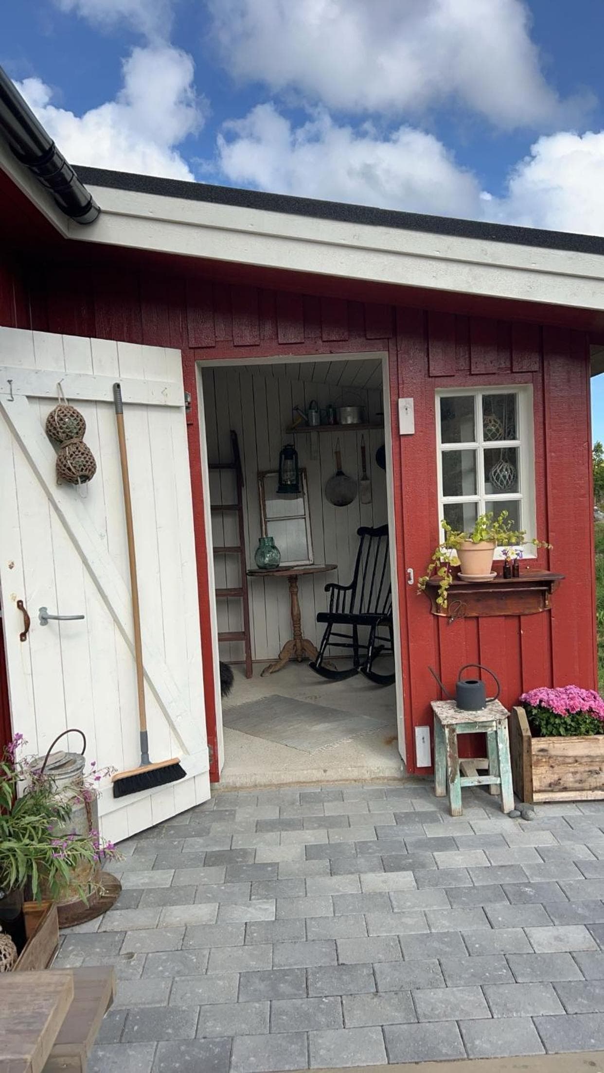 Sjarmerende hytte ved vannet photo 7