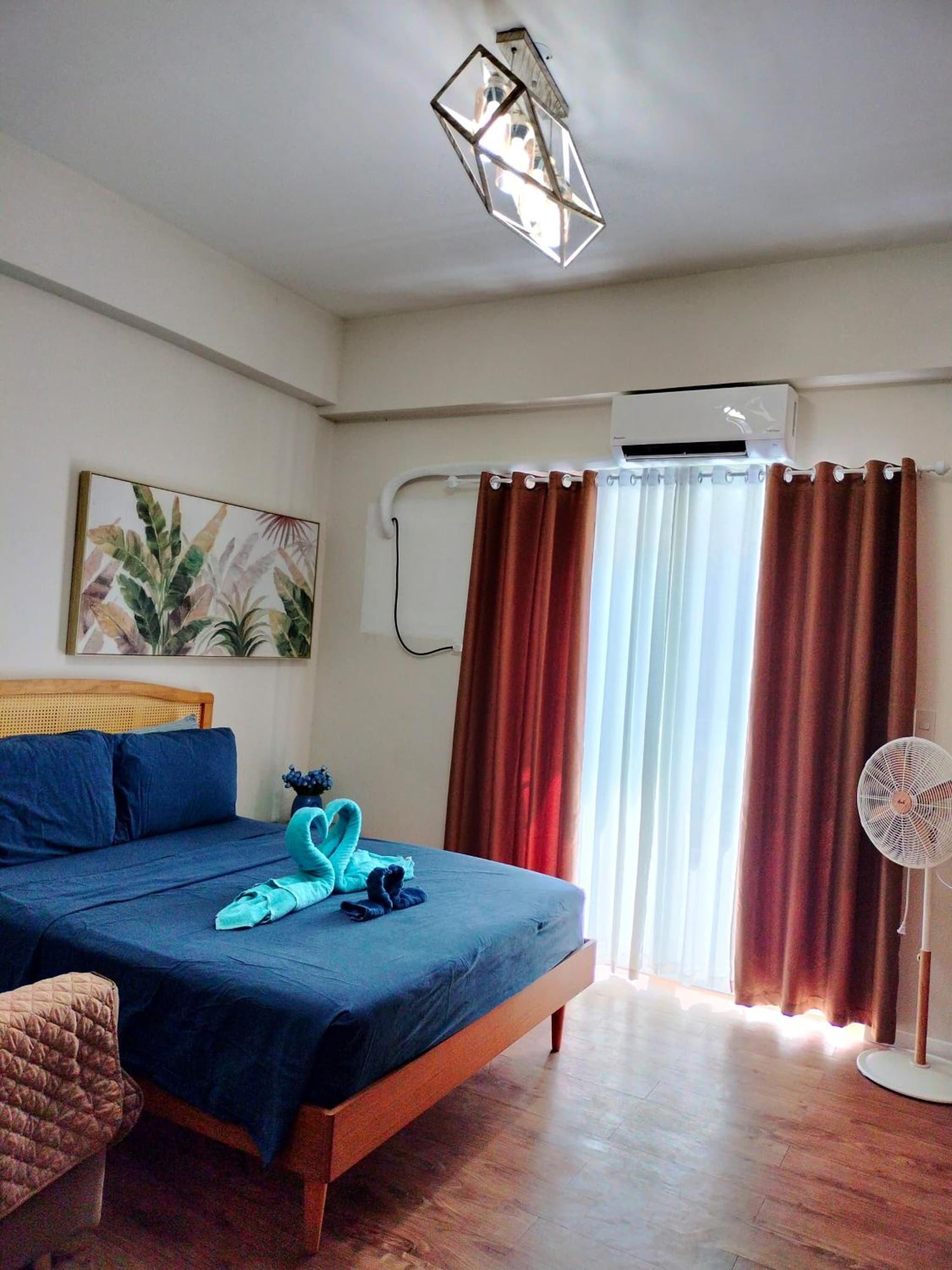 Amani Grand Resort and Residences - Pool View Room 333B Free wifi, netflix, pool and gym house, 3mins to Mactan Cebu International Airport photo 9