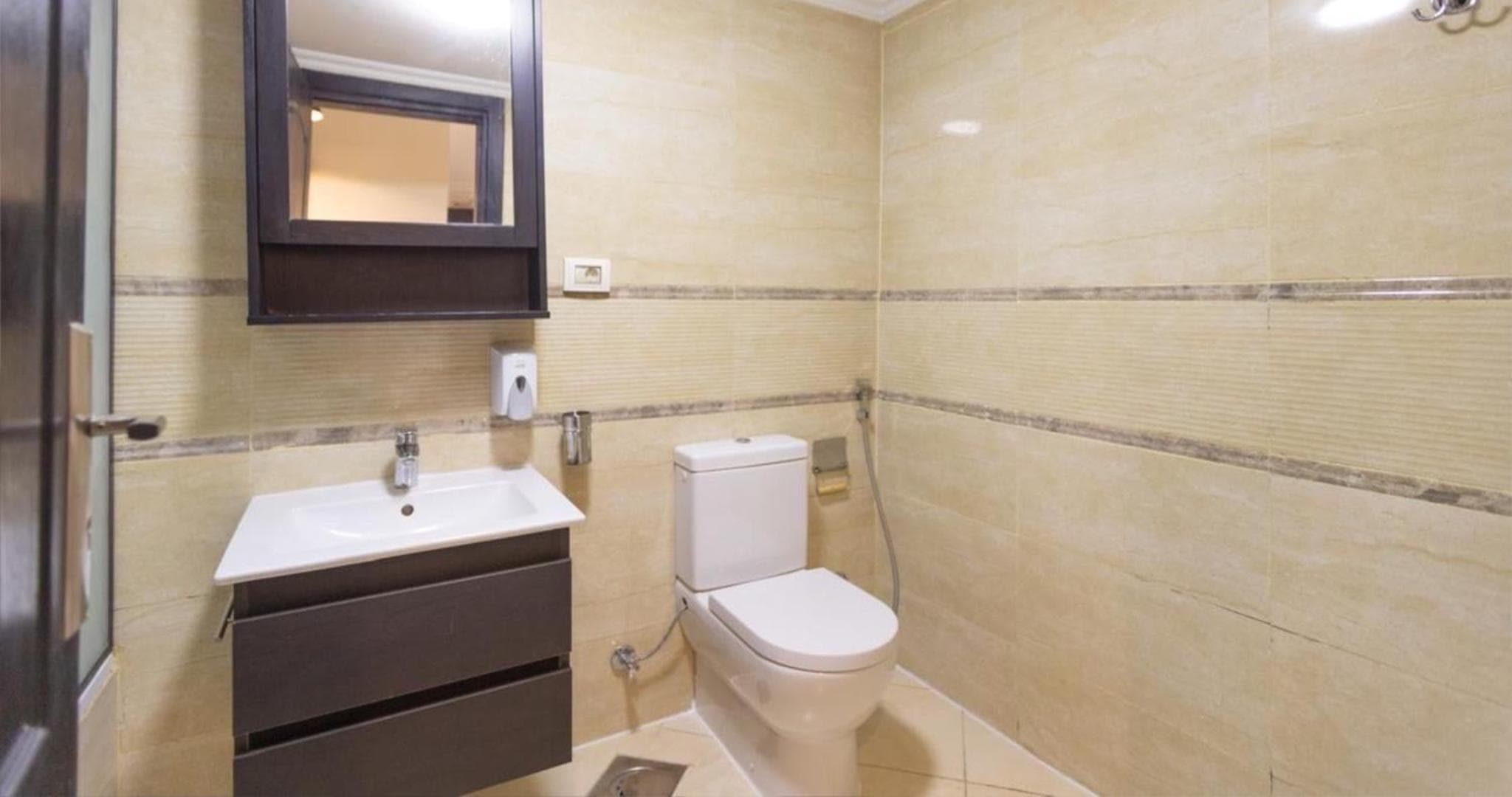 Deluxe Ocean Apartment Heliopolis photo 2