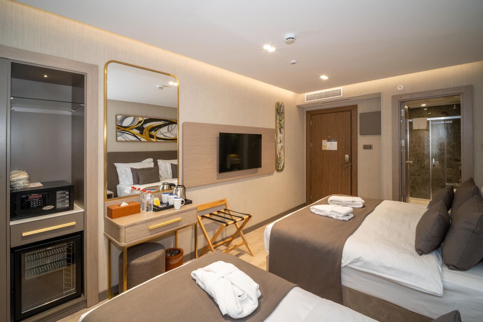 Rayelin Hotel Old Town photo 8