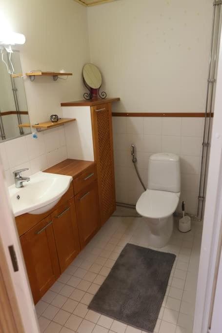 Spacious Top-Floor Apartment with Private Sauna - City Center photo 9