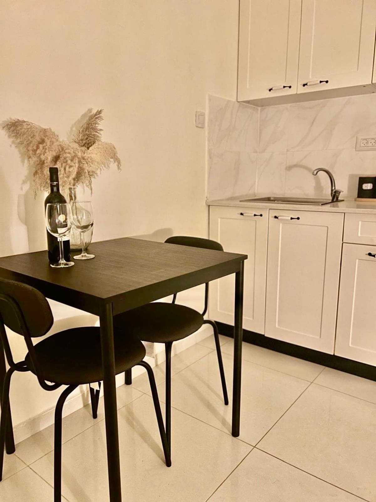 Avraham suits photo 2