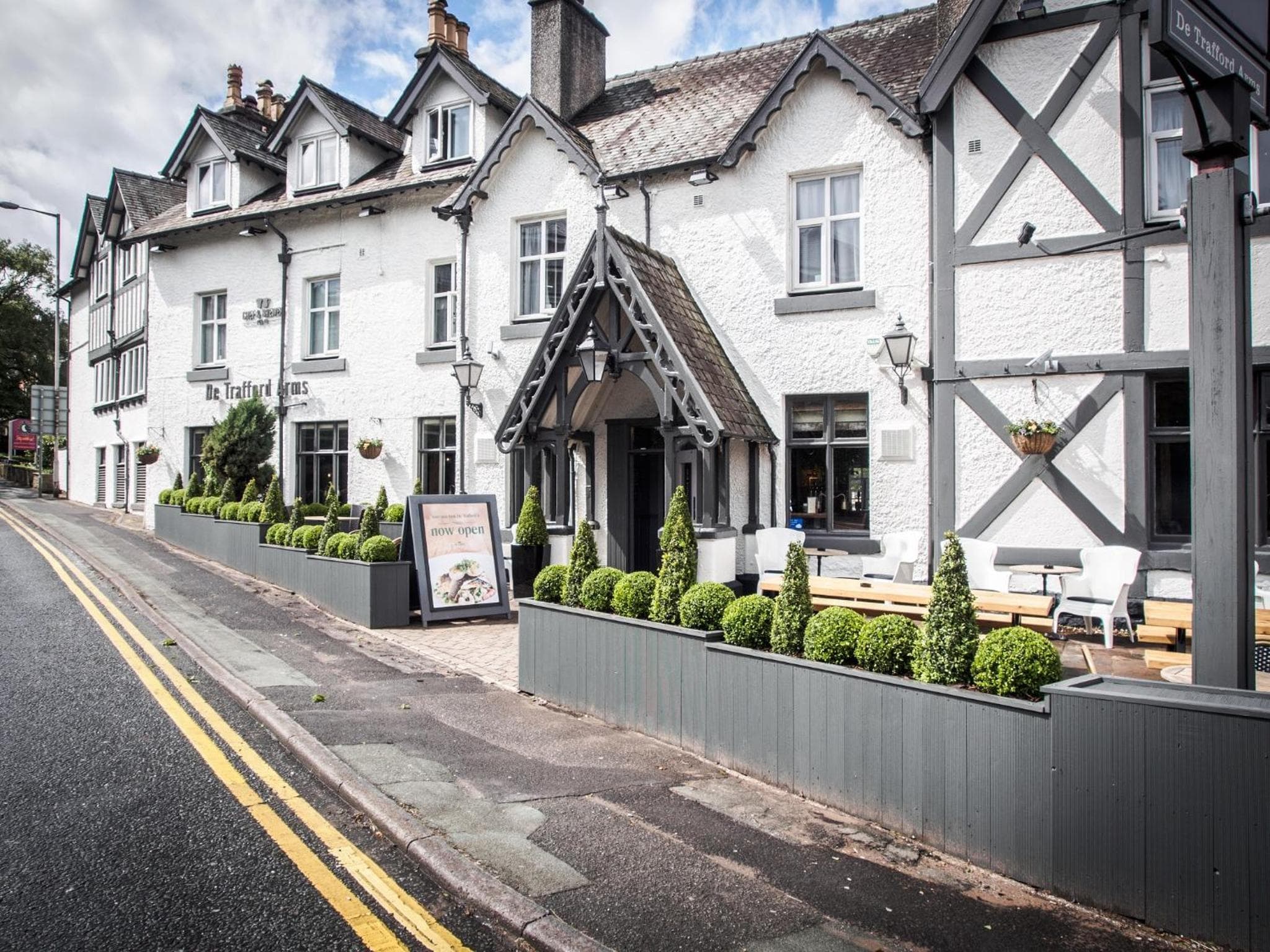 De Trafford Arms by Chef & Brewer Collection photo 5