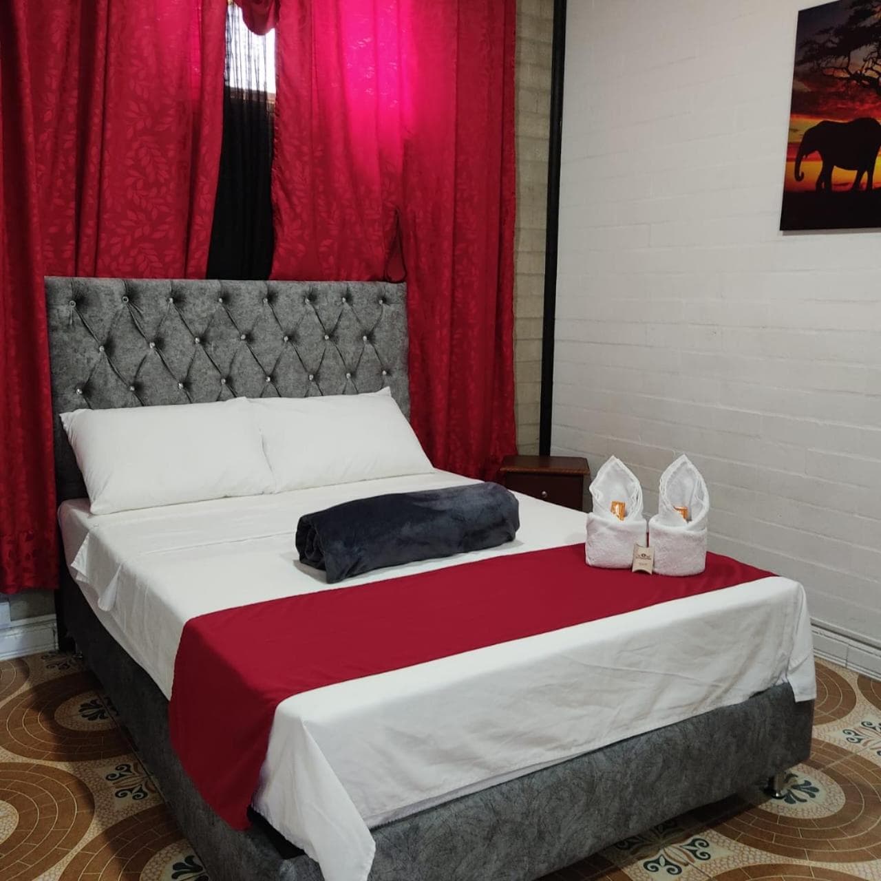 Hotel Hollywood Paradise ZF photo 9