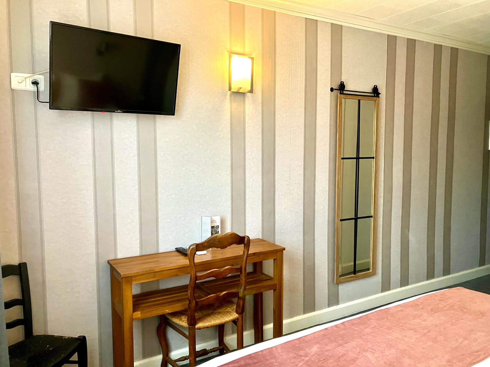 Hotel Lou Marquès photo 3
