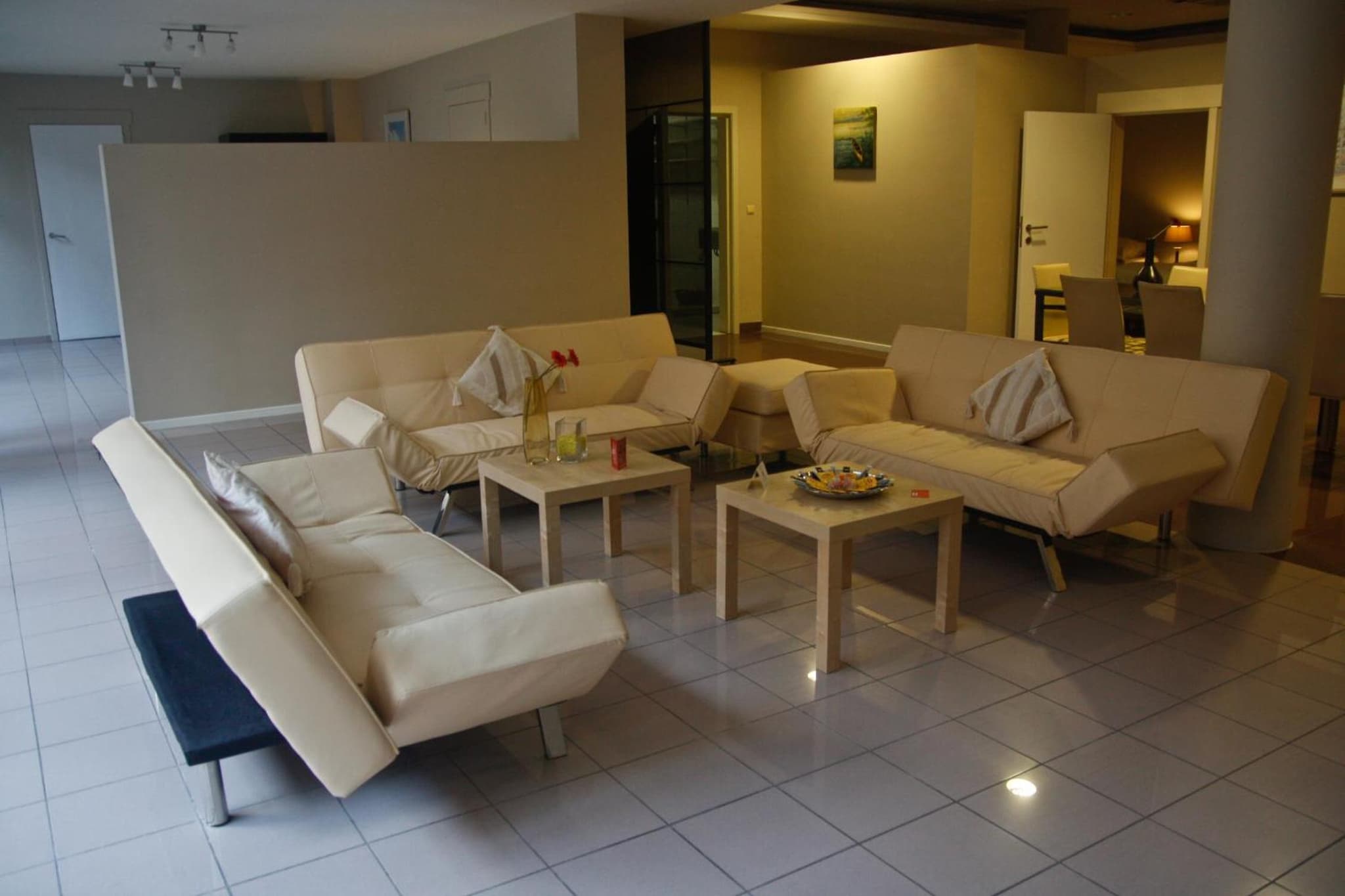 Ambassador Suites Antwerp photo 9