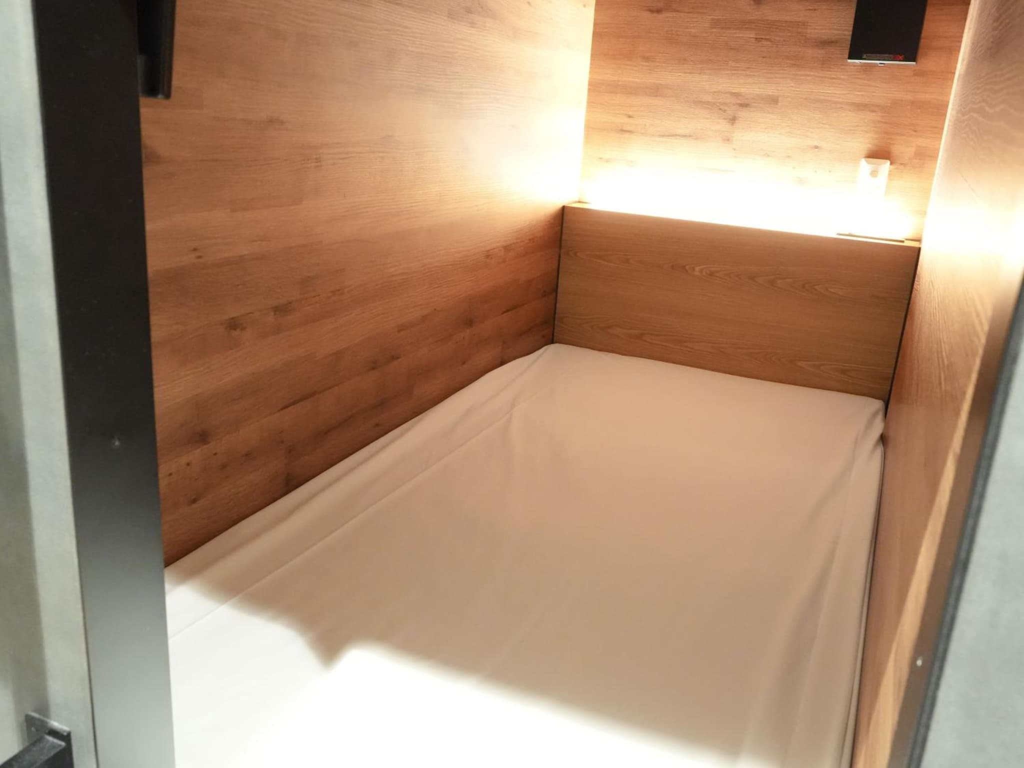 Rembrandt Cabin & Spa Shimbashi - Caters to Men photo 8