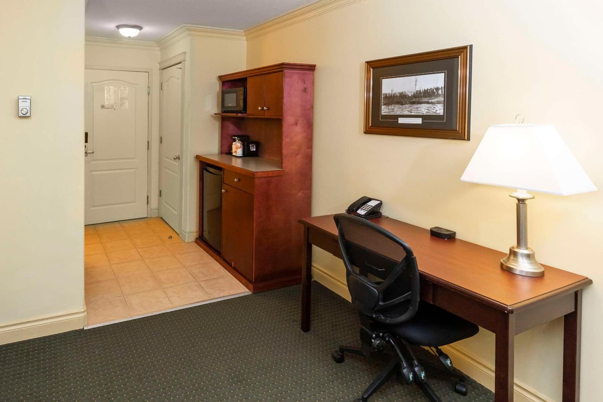 Quality Inn & Suites Whitecourt photo 6