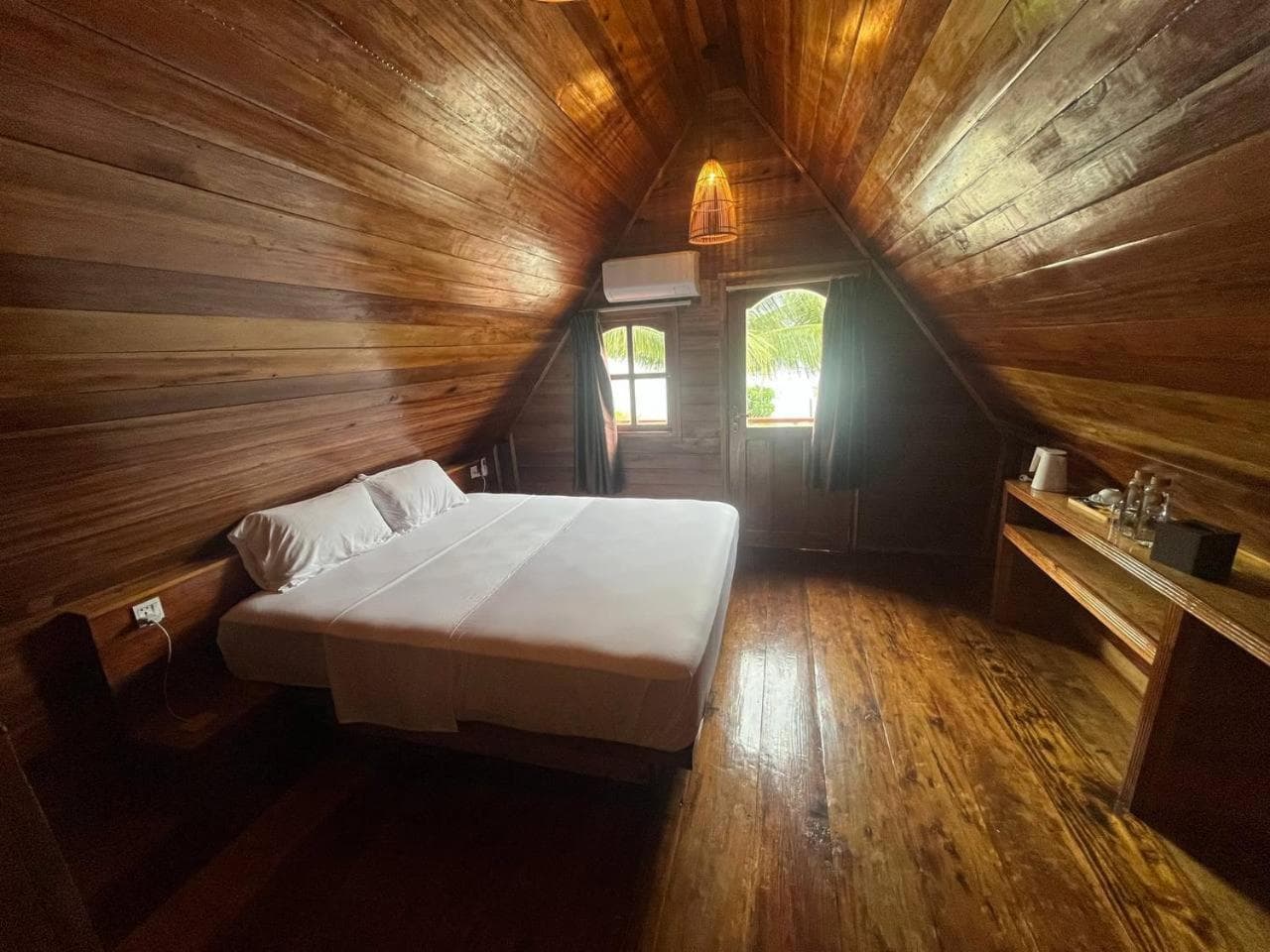 Coco Bungalows photo 8