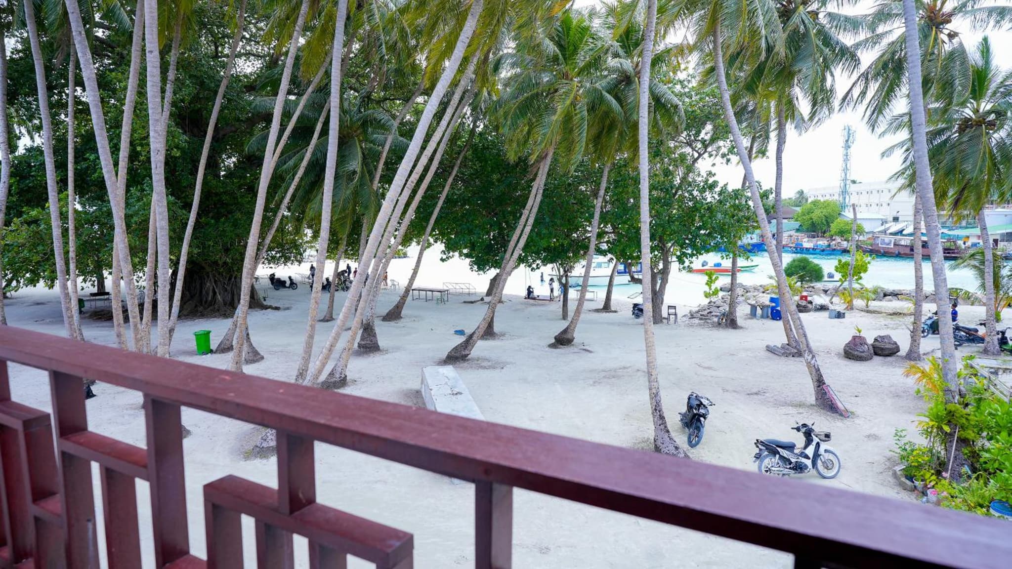 Silver Oasis Maldives photo 4