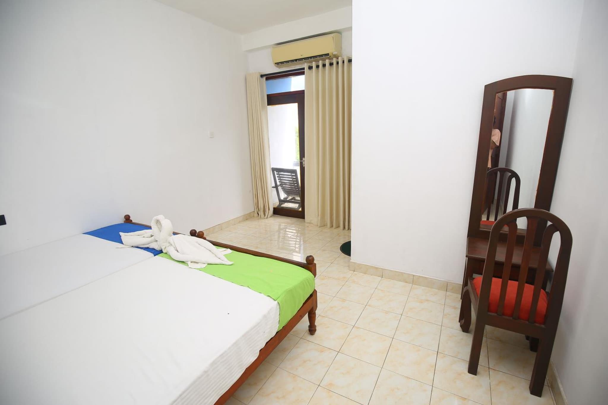 Tissa Yala Lake View Hotel photo 8