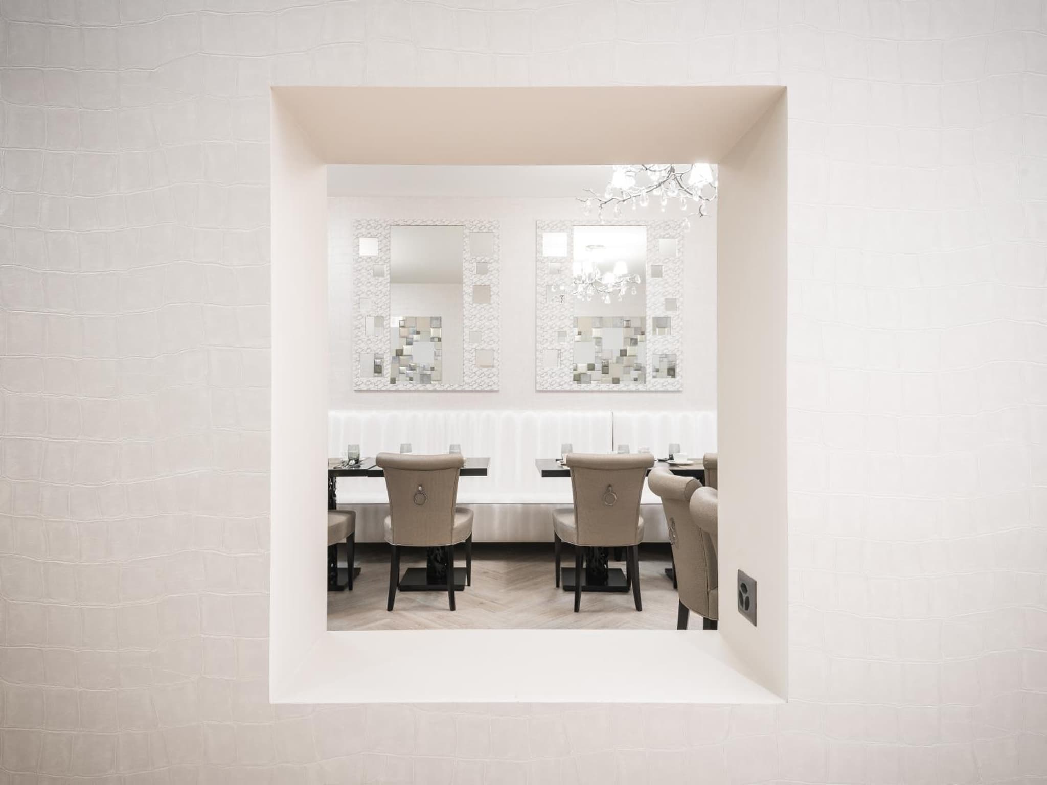 Hôtel Le White - Le 42 Restaurant photo 6