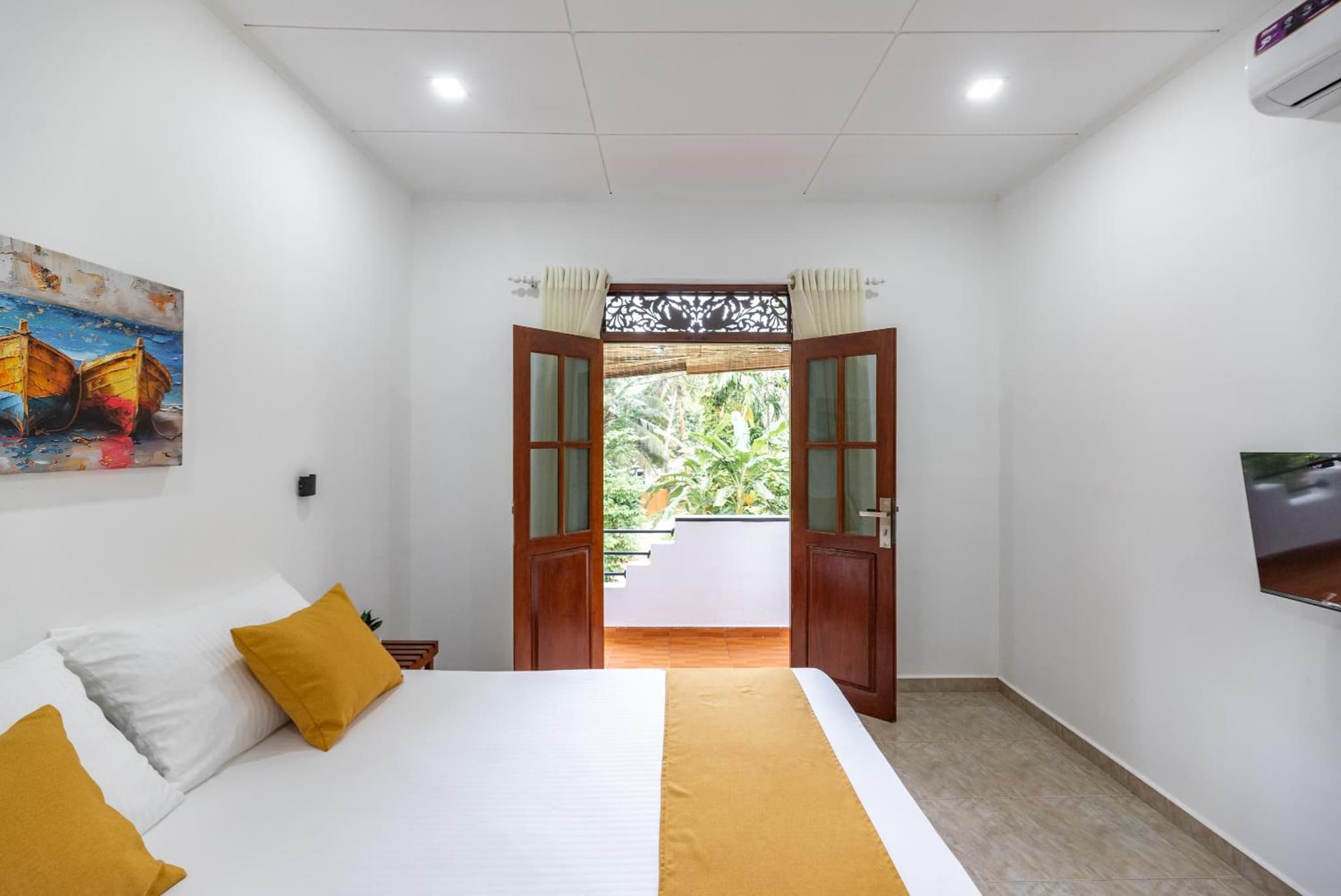 Teyra Lodge photo 6