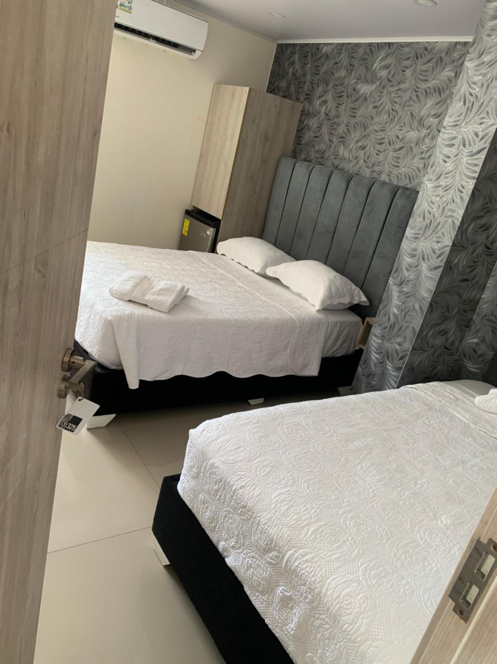 Oasis Hotel photo 8