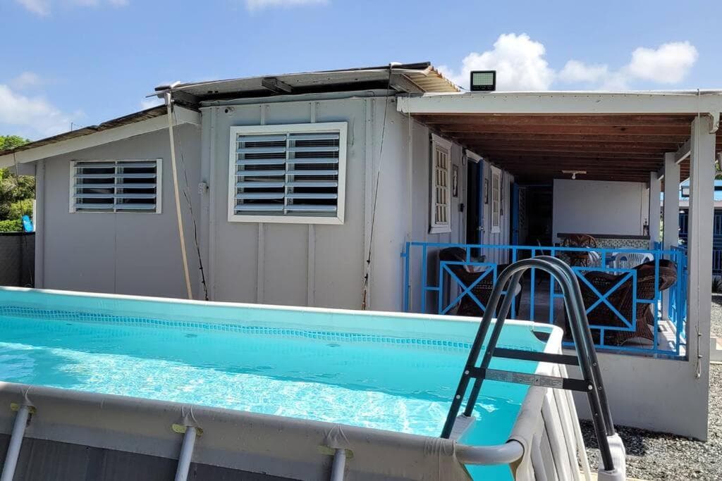 Container 1 with pool, free wifi fully equiped photo 2