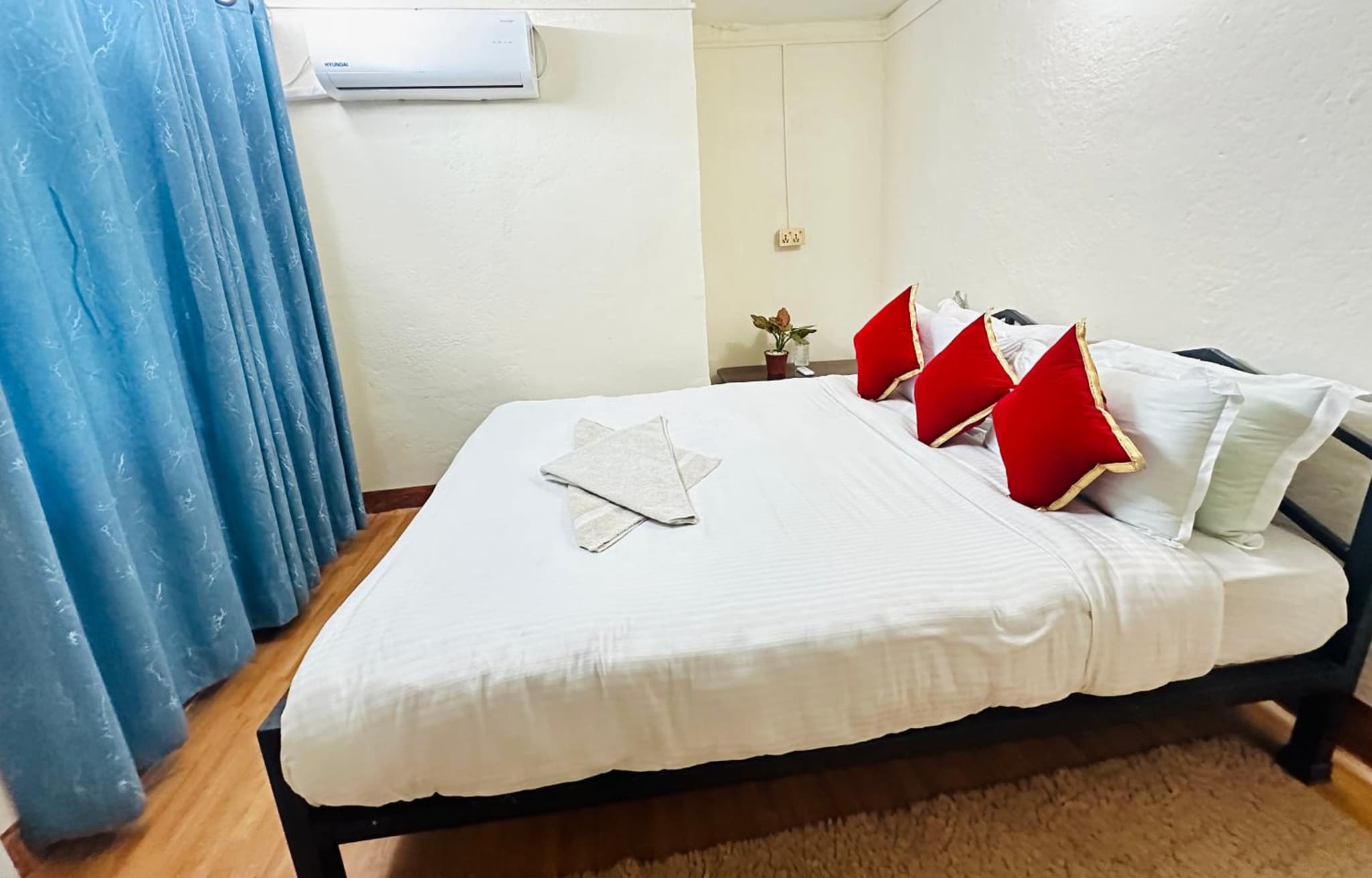 fireflies retreat home- Yoga, Sound Healing & Coworking Stay in Kathamndu photo 4