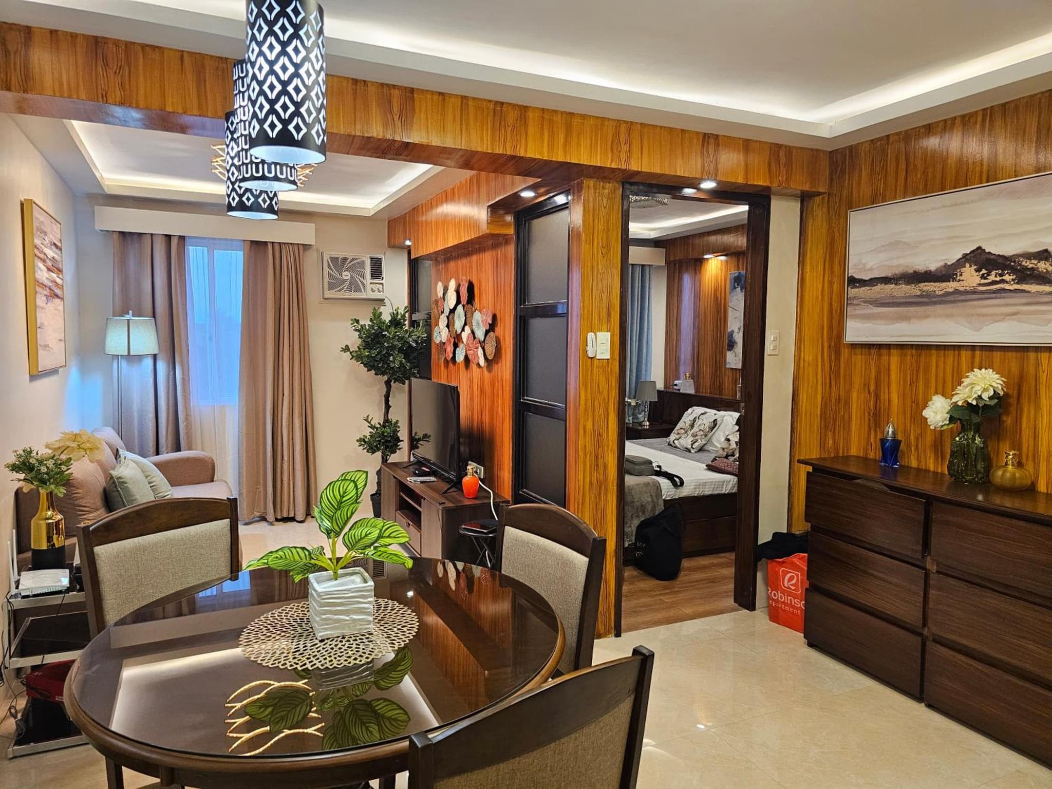 Executive Suite Condo 1