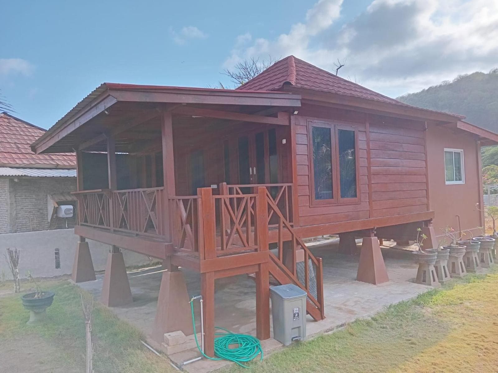 Mama Nings Beach Hotel photo 4