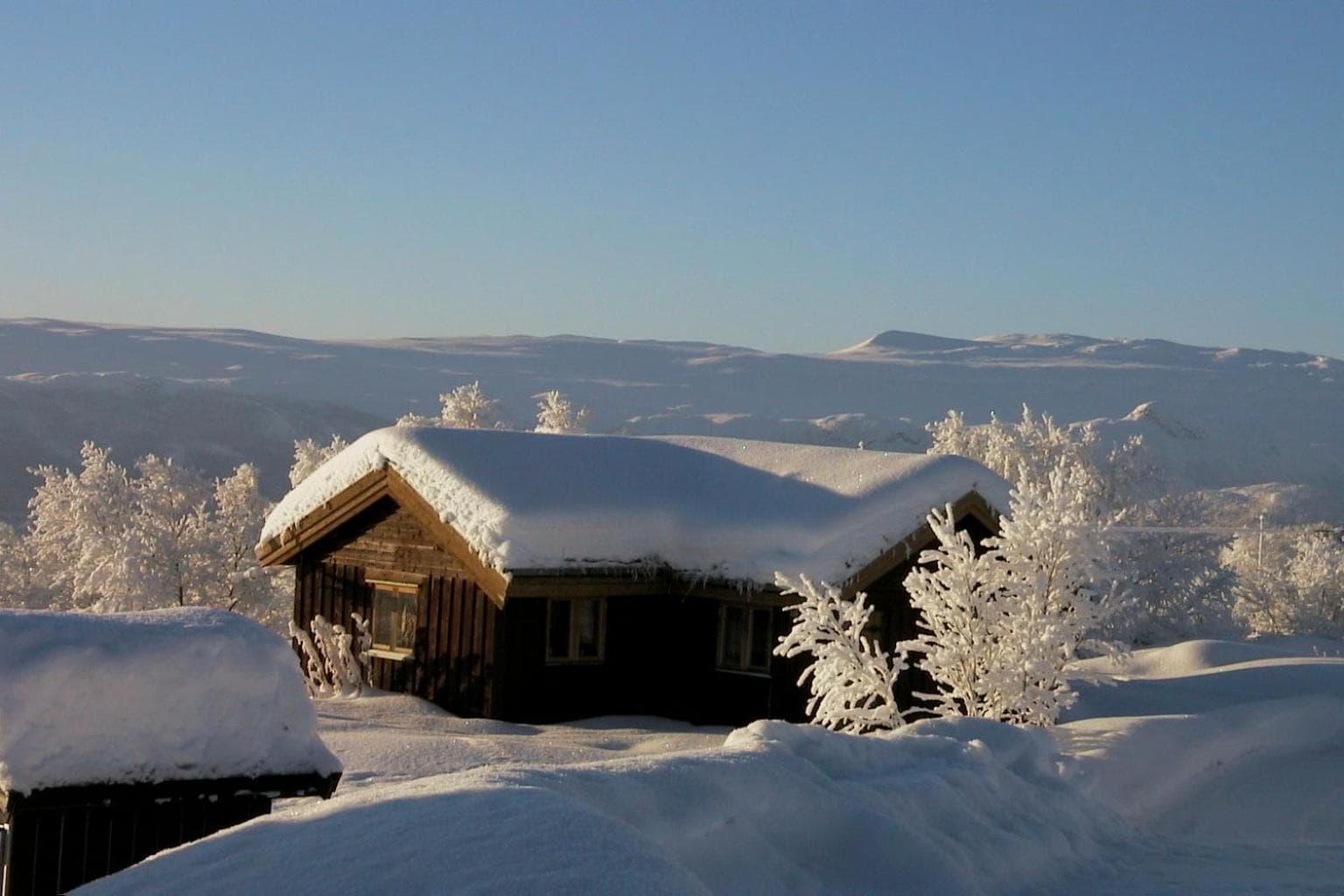 Charming Cabin With Old Timber, Fireplace & Views