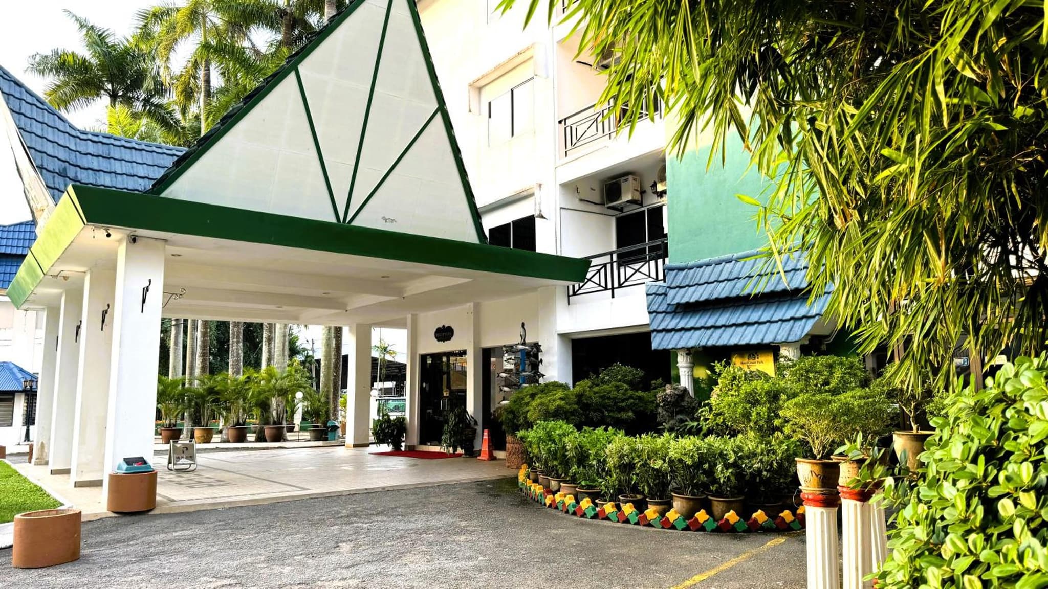 Hotel Green Park photo 2