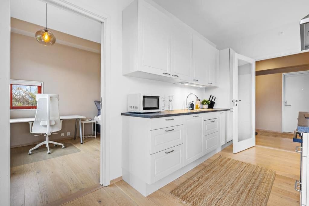 Modern 3-room apartment, with a high standard photo 2
