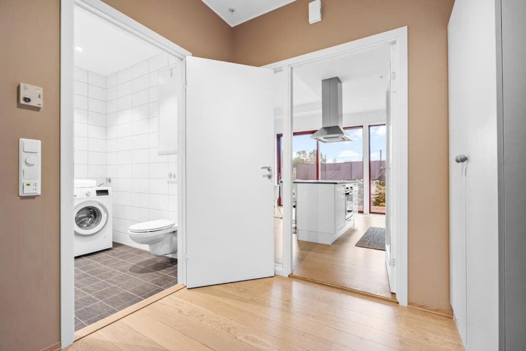 Modern 3-room apartment, with a high standard photo 3