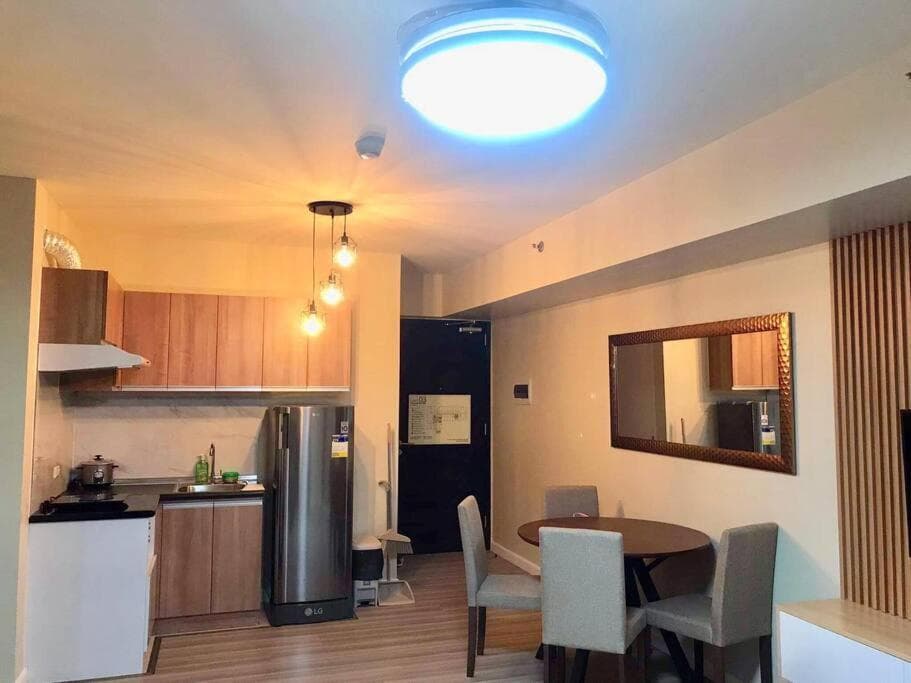 Spacious 2BR at IT Park w Pool & Stream video photo 2