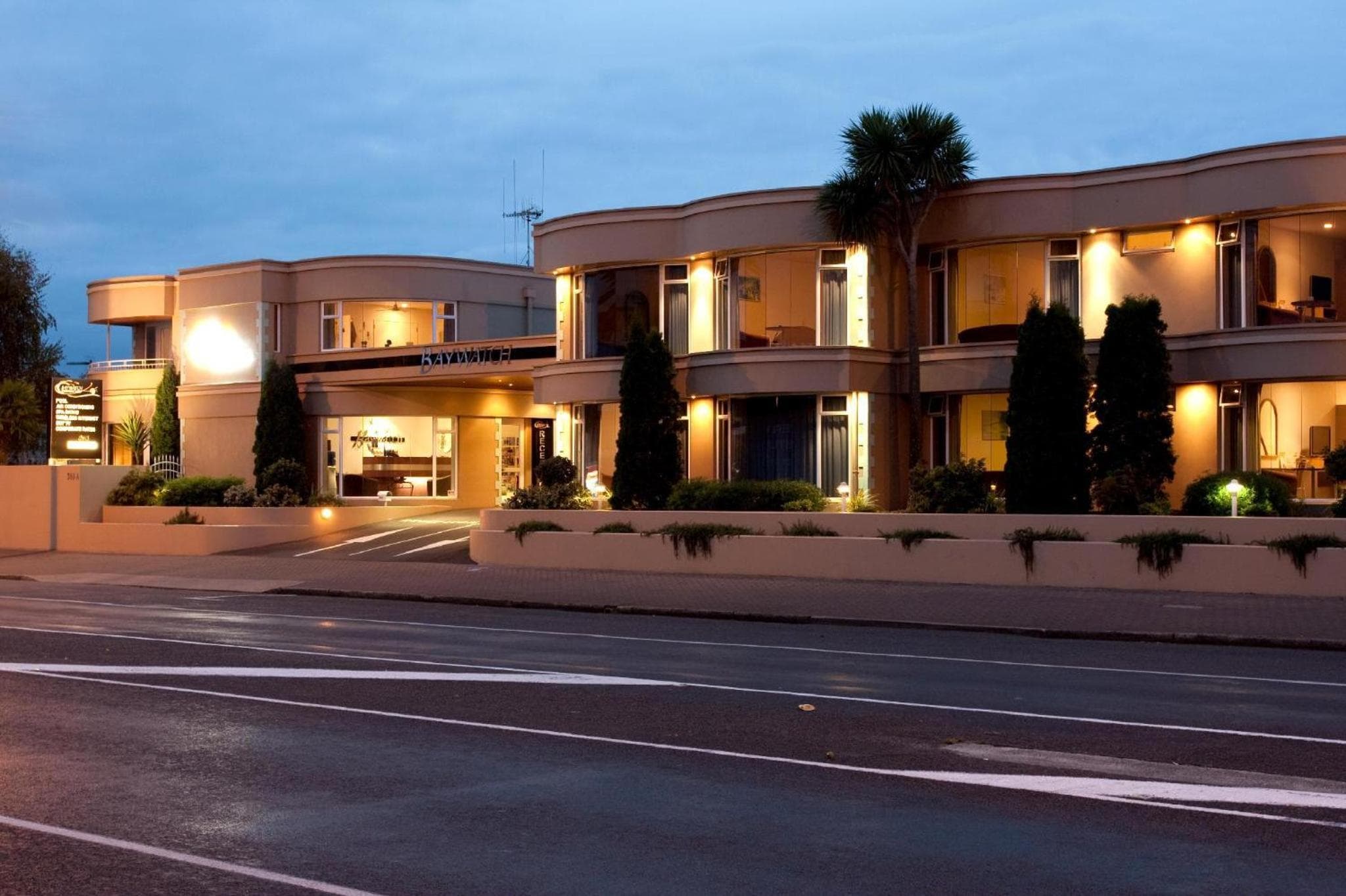 Baywatch Motor Inn photo 6