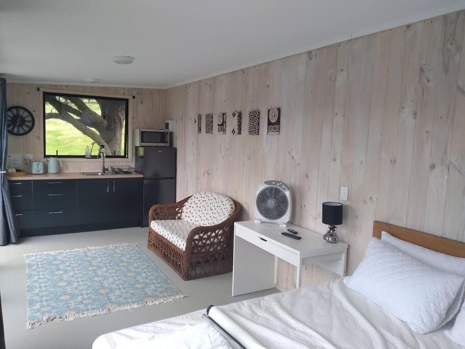 Twin Totara Cottage photo 3