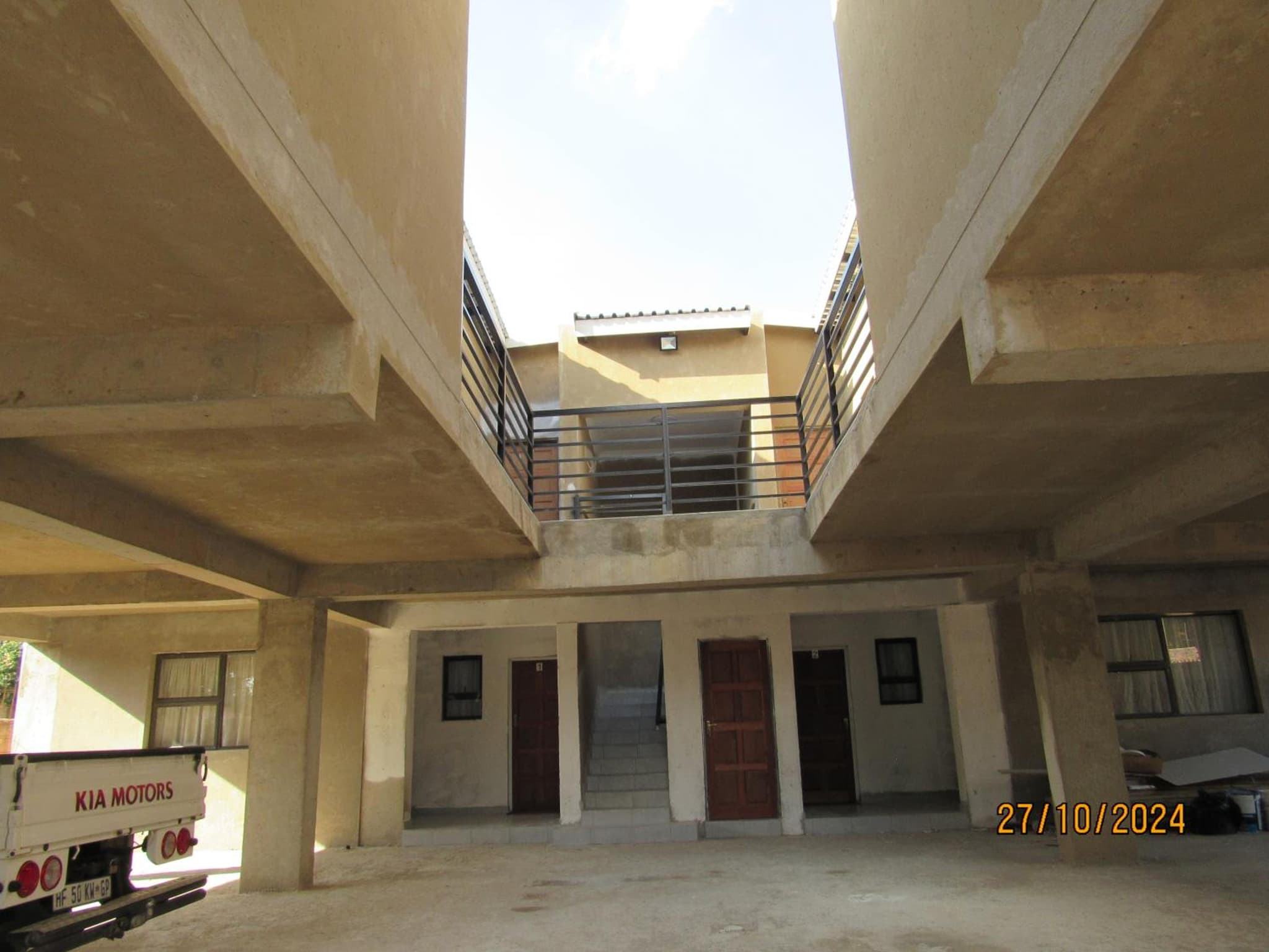 Azrisi Apartments photo 3