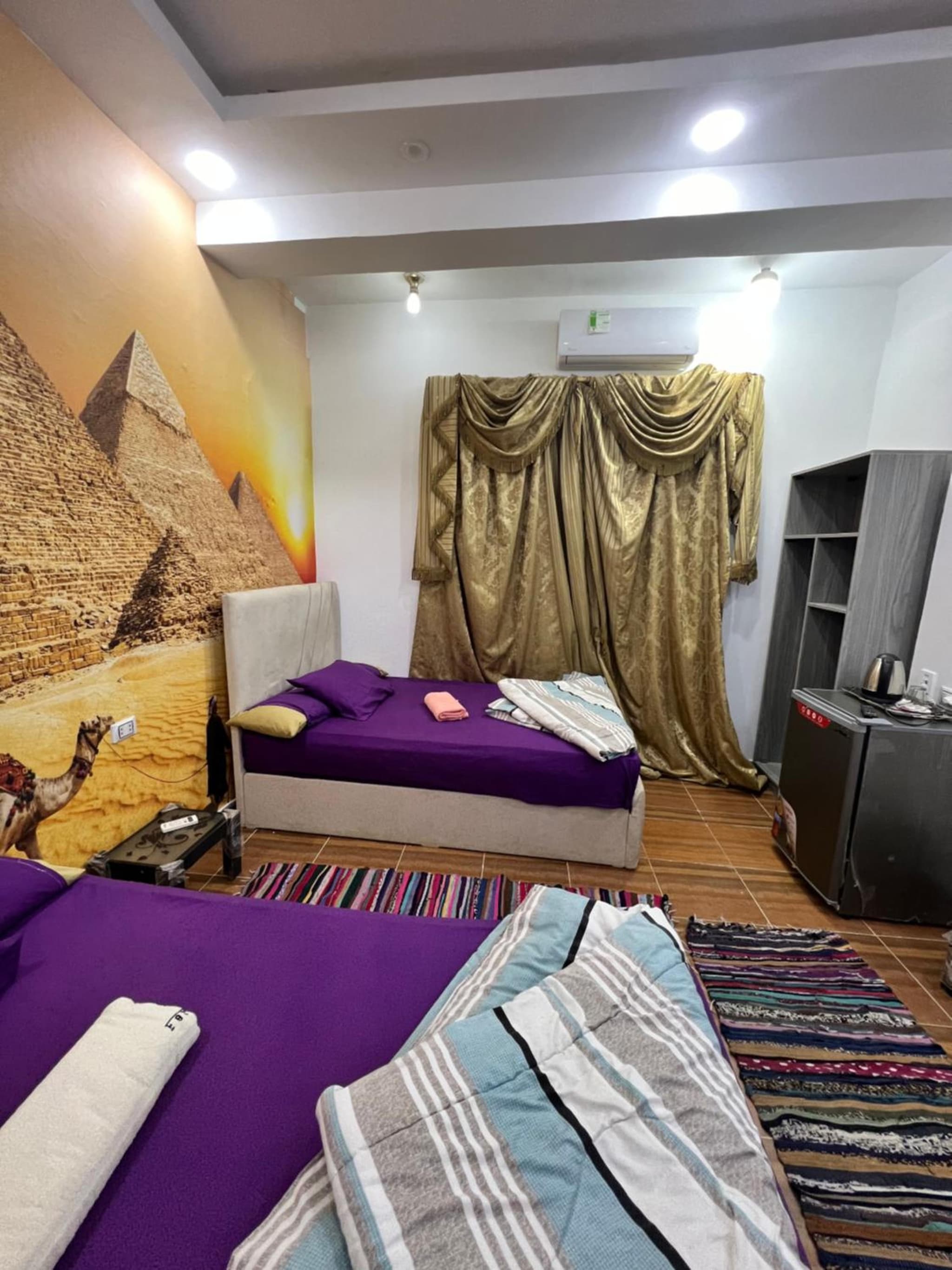 2 Jana Pyramids view inn photo 9