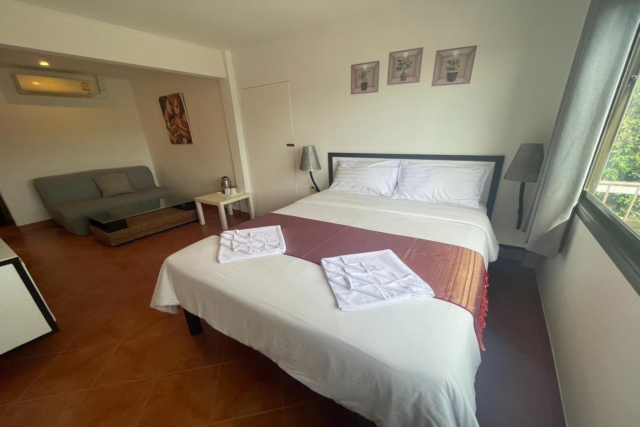 hotel room