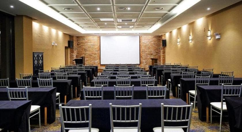 meeting & event spaces