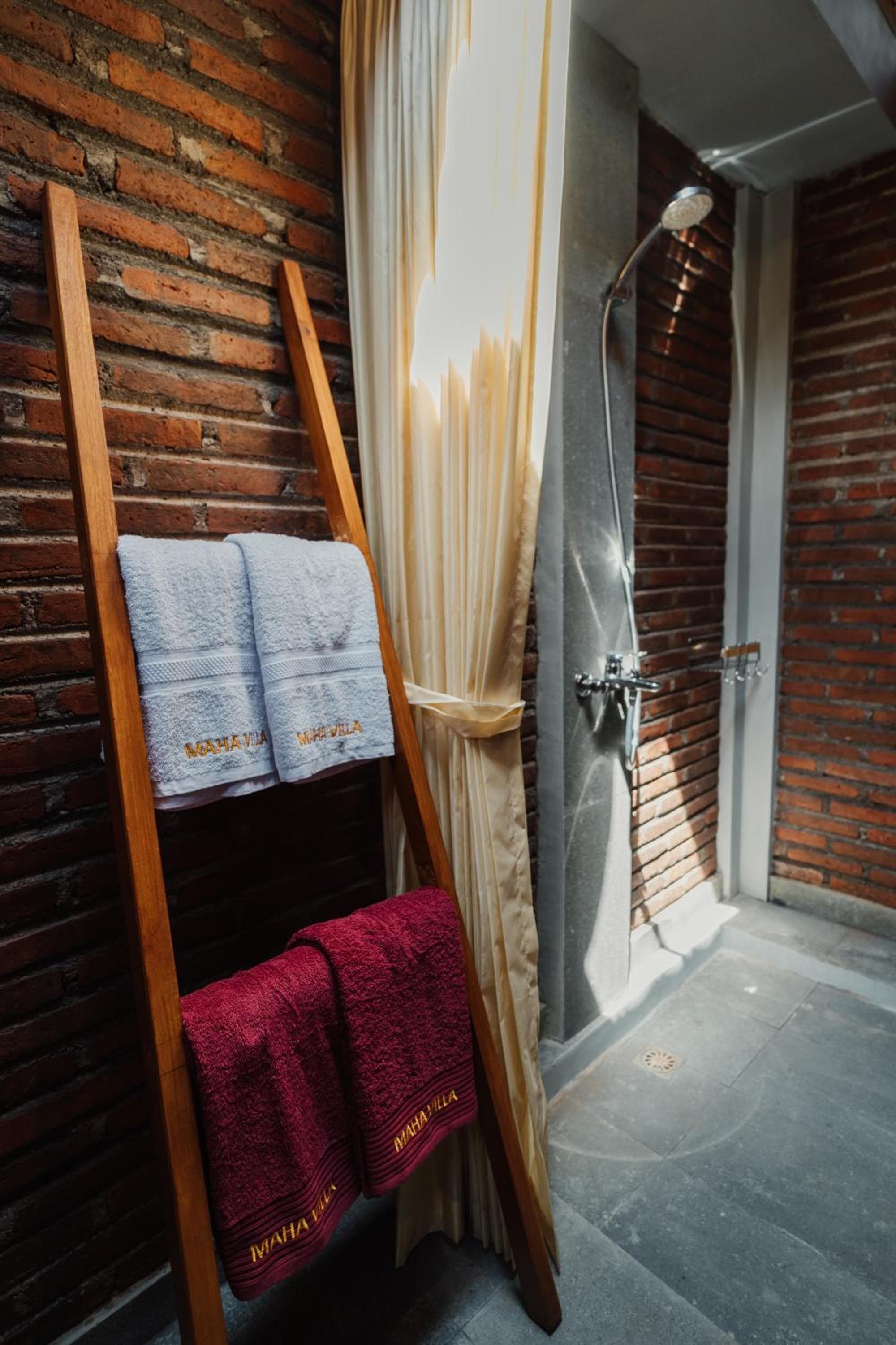Maha Villa Kelating photo 4