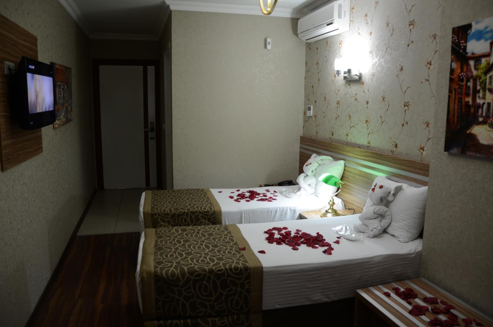 Gumus Palace Hotel photo 2