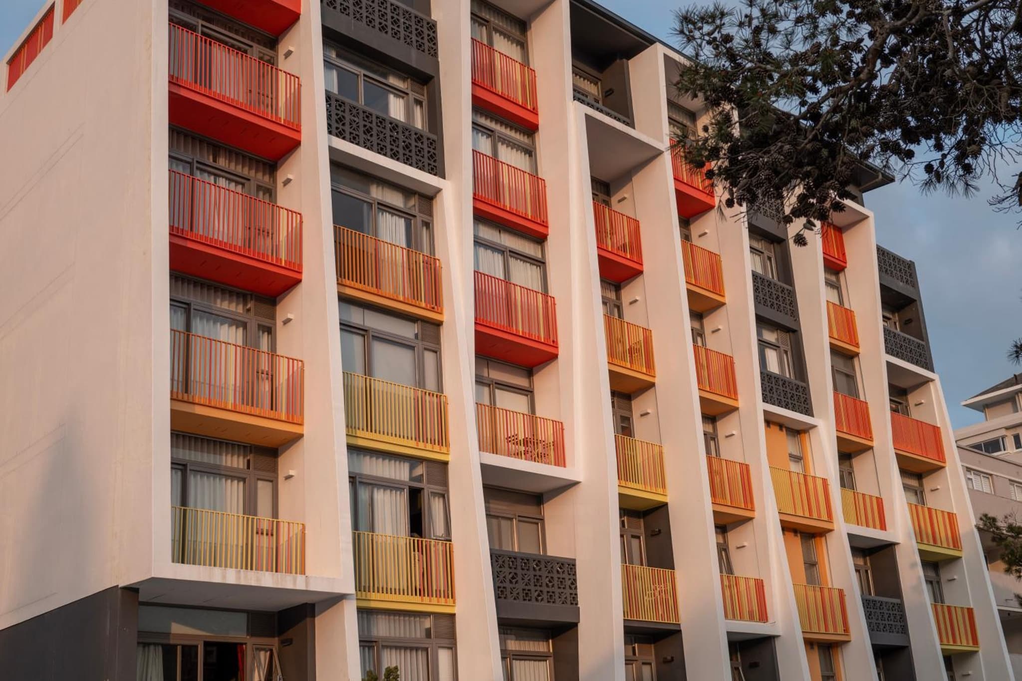 SIX ON N - Fluent Serviced Apartments