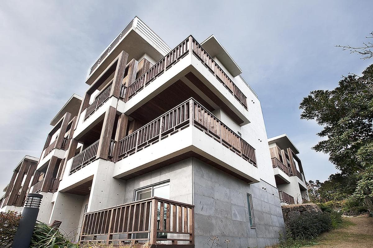 Jeju Eco Suites photo 3