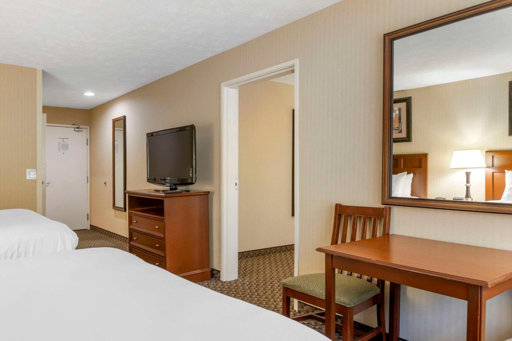 Comfort Inn Traverse City photo 7