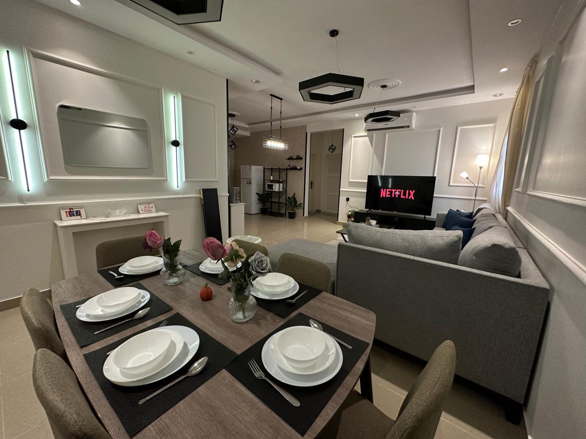 Modern & Cozy Apartment - 2