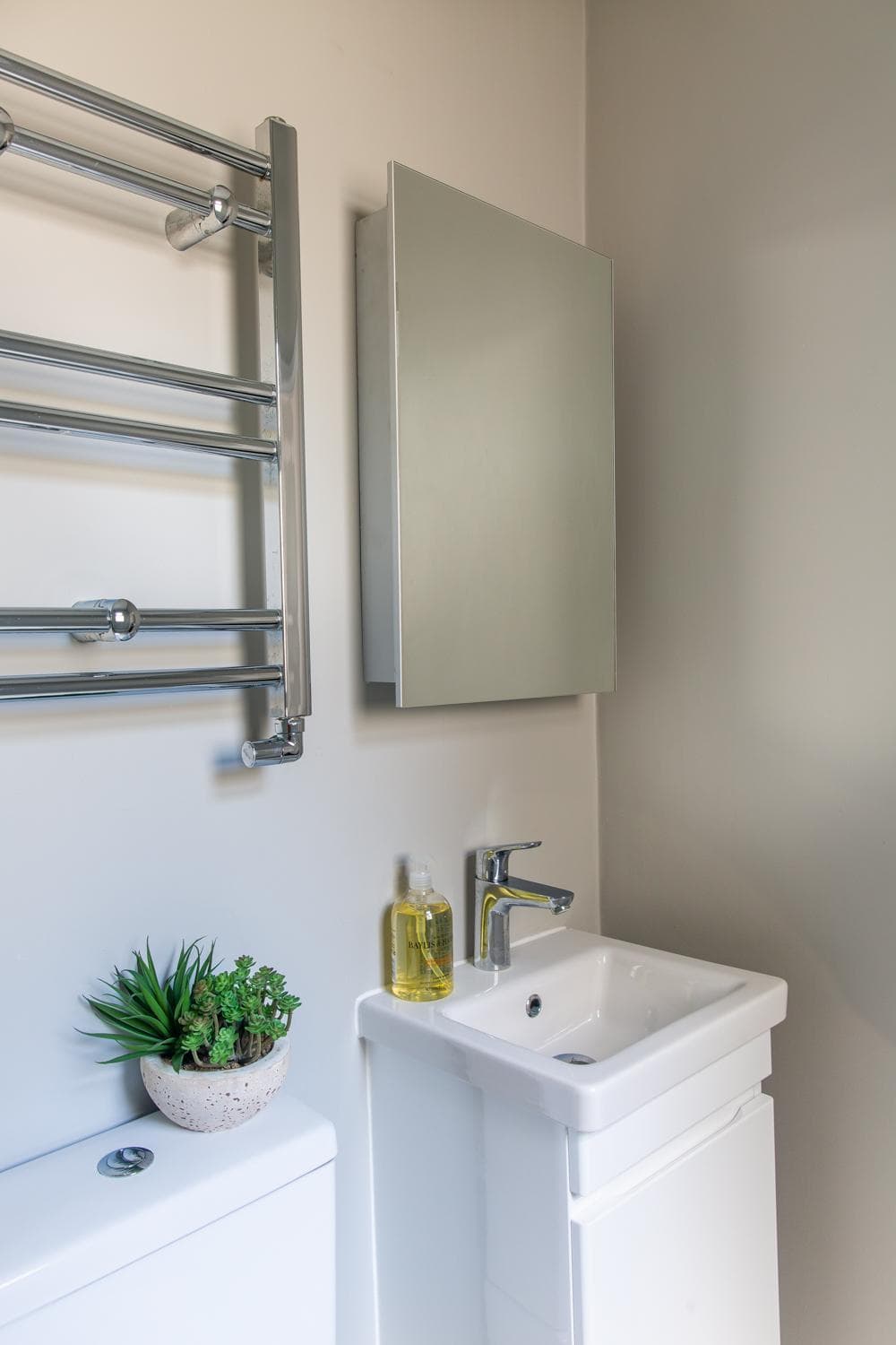 Mayfair Loft Apartment photo 9