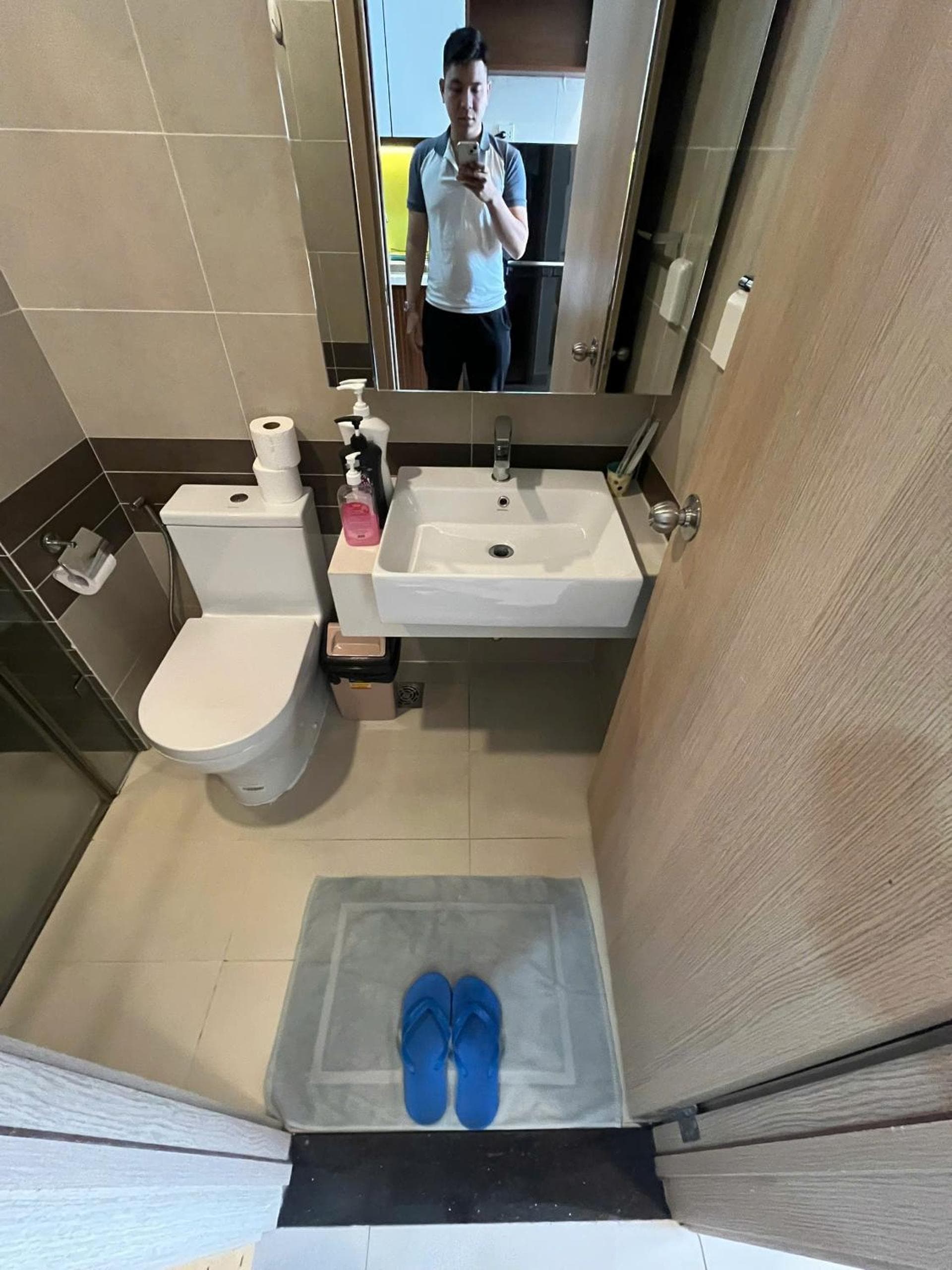 CBD Luxury Apartment in Rivergate Tower photo 2