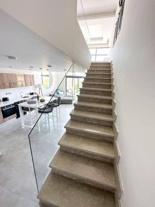 Beachfront Spacious Somabay Loft photo 2