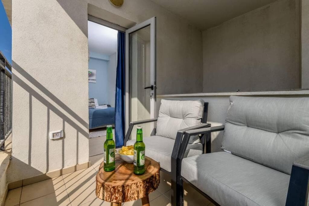 Superb Beachside Duplex 3Rooms - Terrace & Mamad photo 4