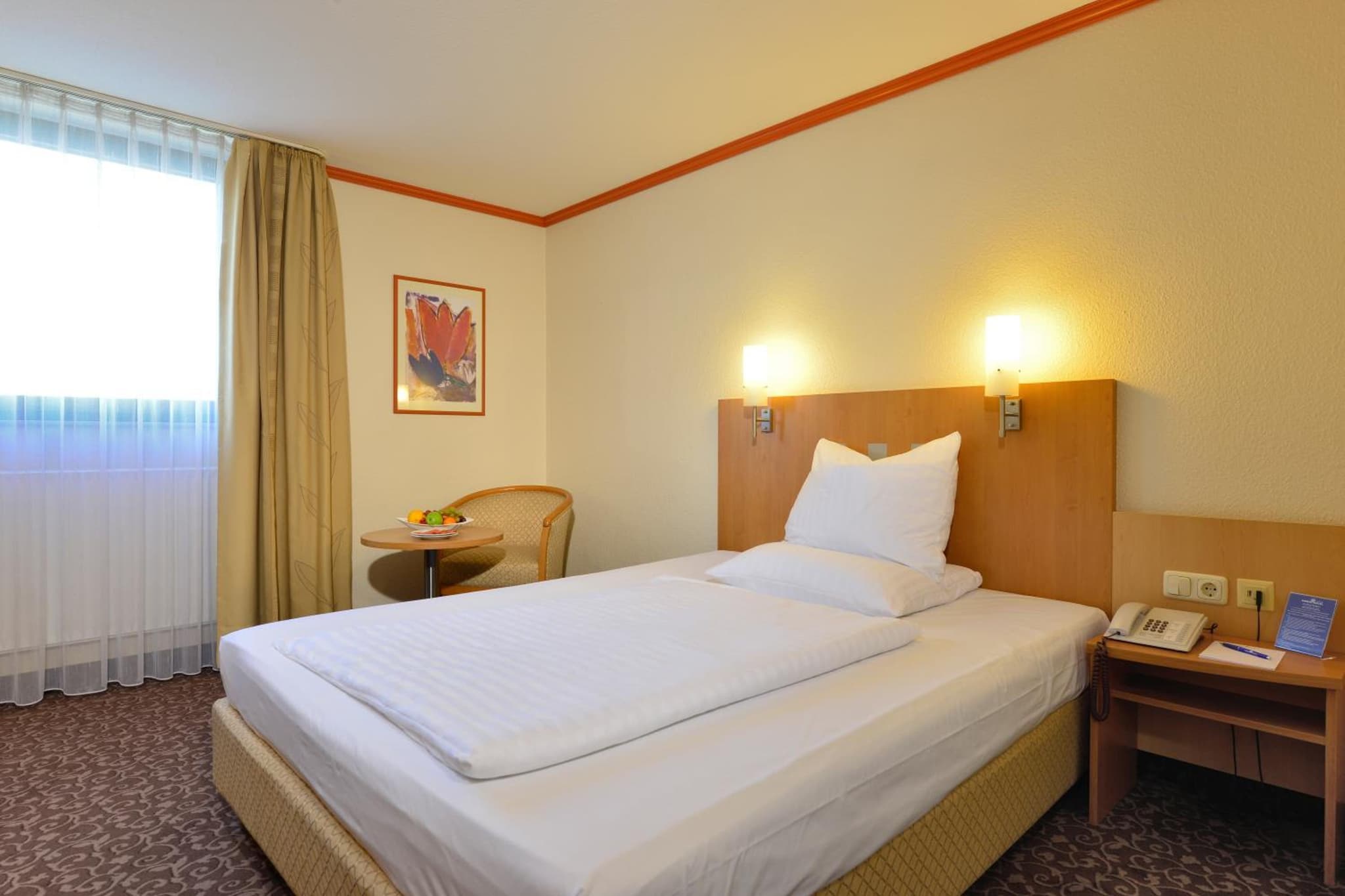 PLAZA INN Leonberg photo 5
