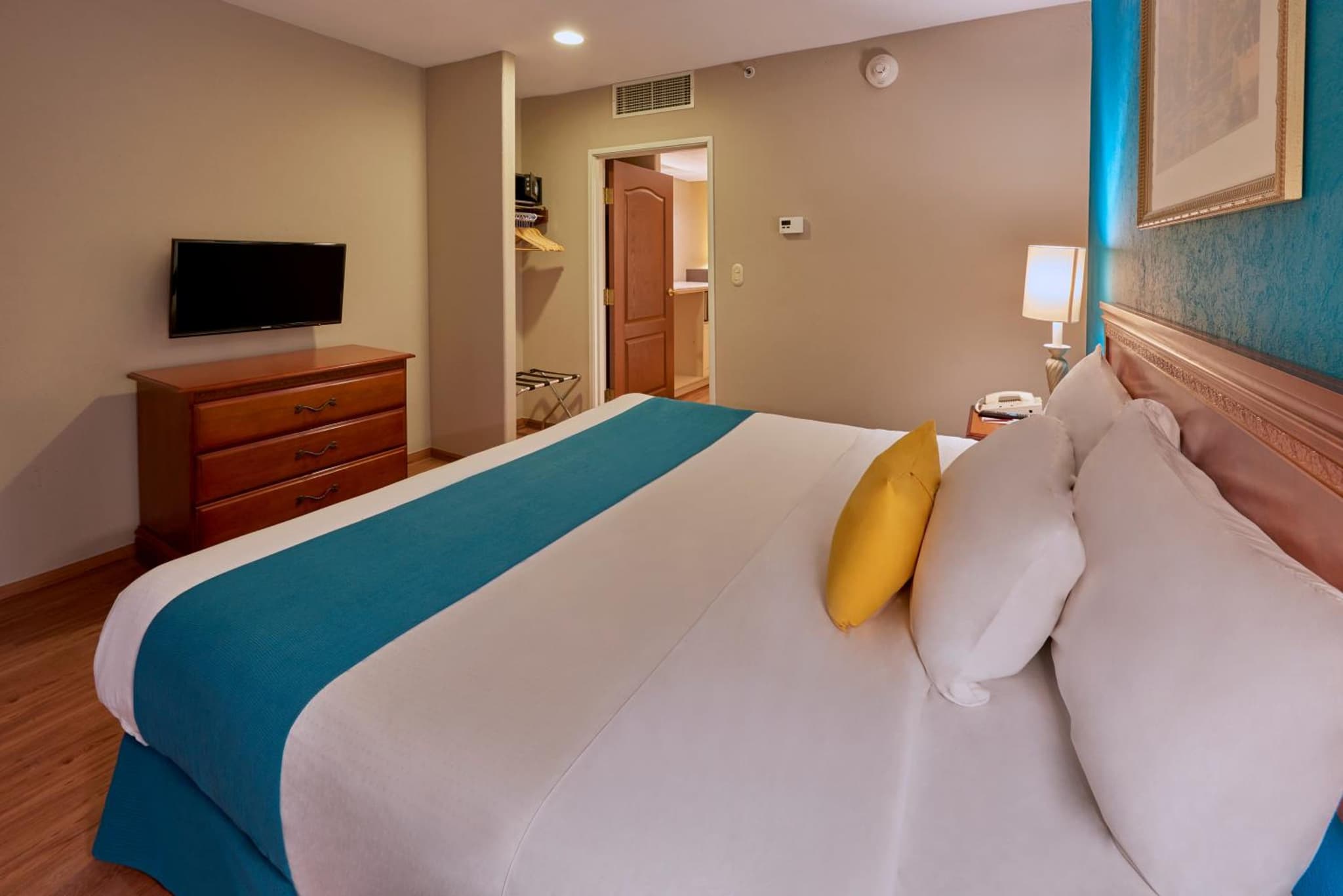 Sierra Suites By HP Hotels photo 4