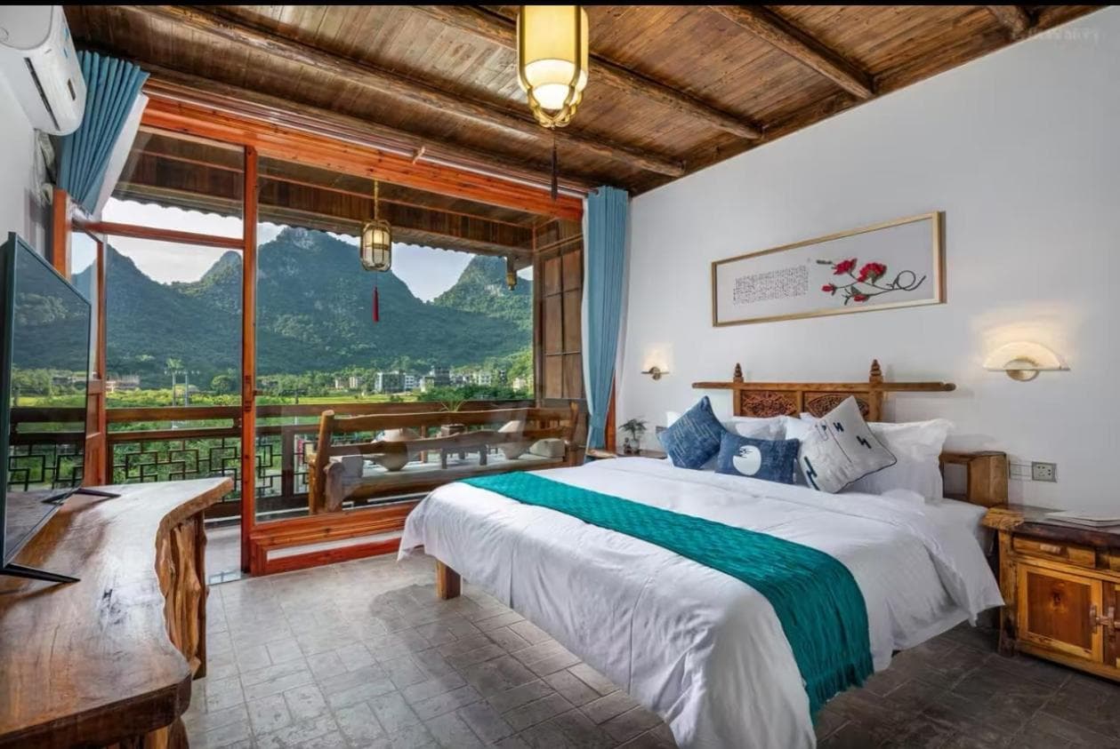 阳朔赴山海翠影楼酒店遇龙河景区店Yangshuo Scenic Mountain Retreat photo 4