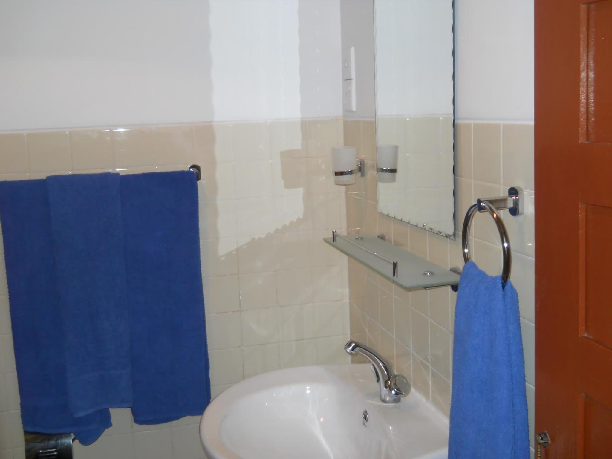 Hotel Hemadan photo 5
