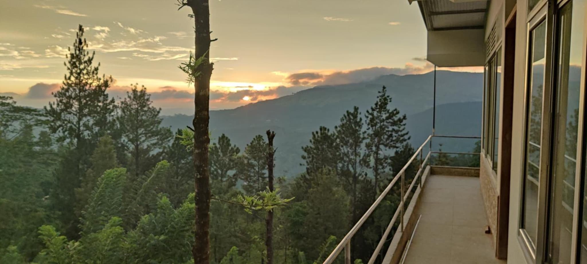 Rohana Estate Lodging & Camping photo 3